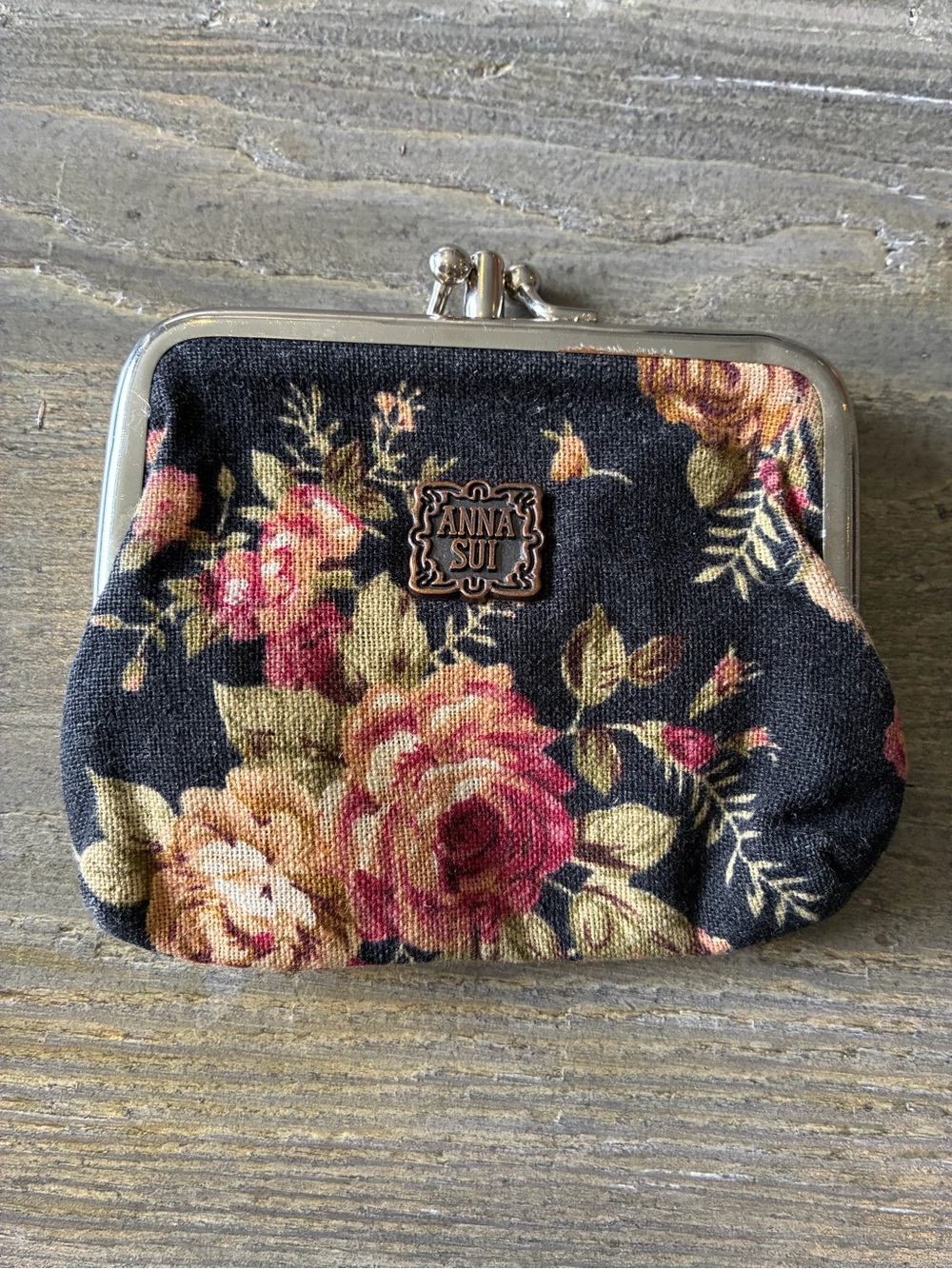 VTG ANNA SUI floral coin purse
